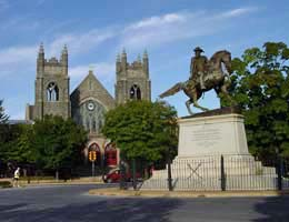 Stuart Circle on Monument Avenue in Richmond, Va., honors Confederate Gen. J.E.B. Stuart. (City of Richmond)
